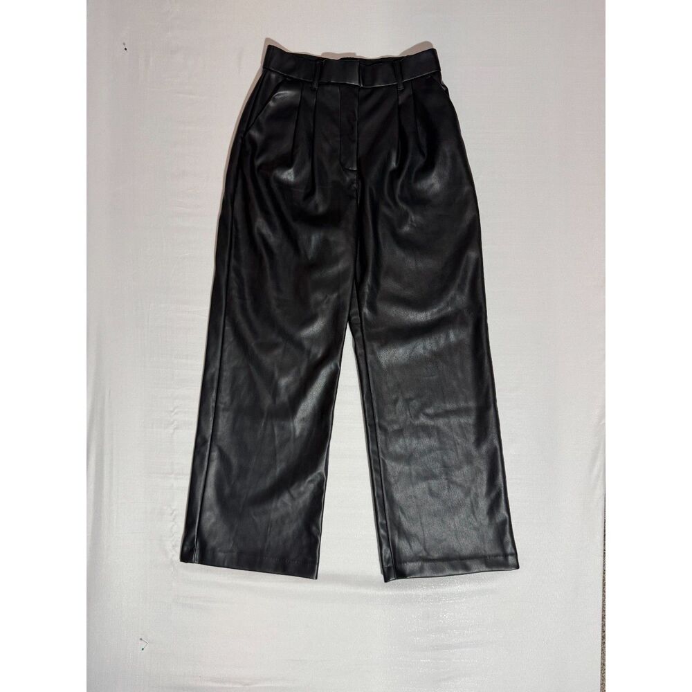 Abercrombie & Fitch Vegan Leather Wide Leg Pants | Black | Size Small Short